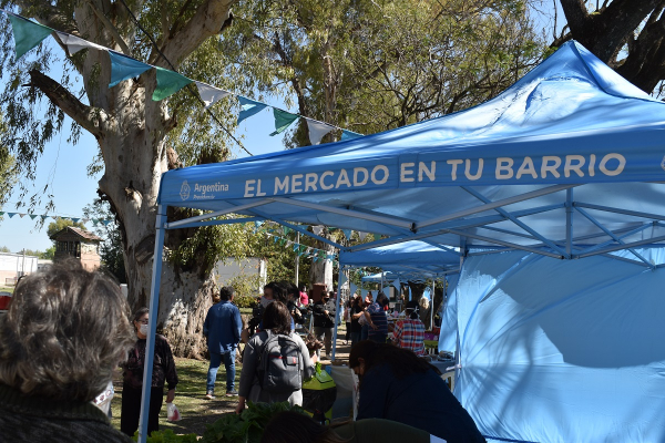 MERCADO EN TU BARRIO: Se llevó a cabo la 3er edición