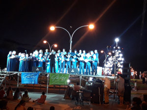 Se Puso en Valor el Árbol de Navidad de las 5 Esquinas