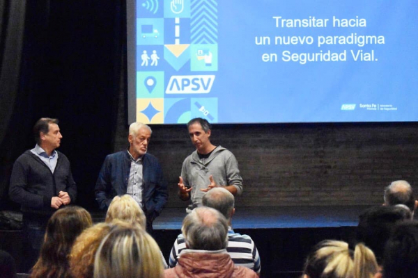 Se Realizó una Disertación Titulada “Transitar hacia un nuevo paradigma de la seguridad vial” en la Casa de la Historia y la Cultura del Bicentenario.